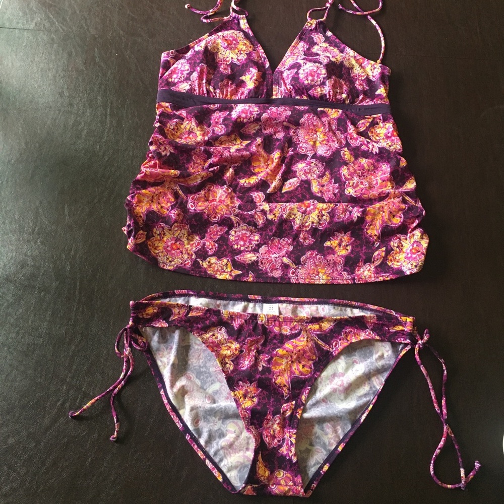 Motherhood | Maternity | Bathing Suit